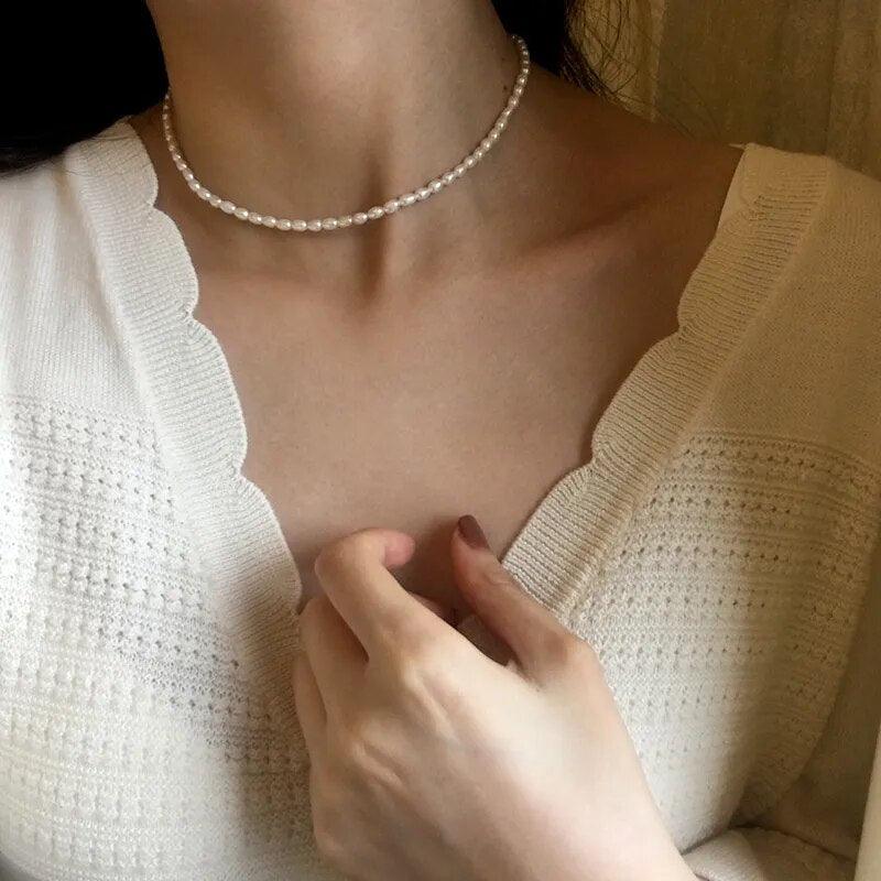 CLASSIC PEARLS NECKLACE