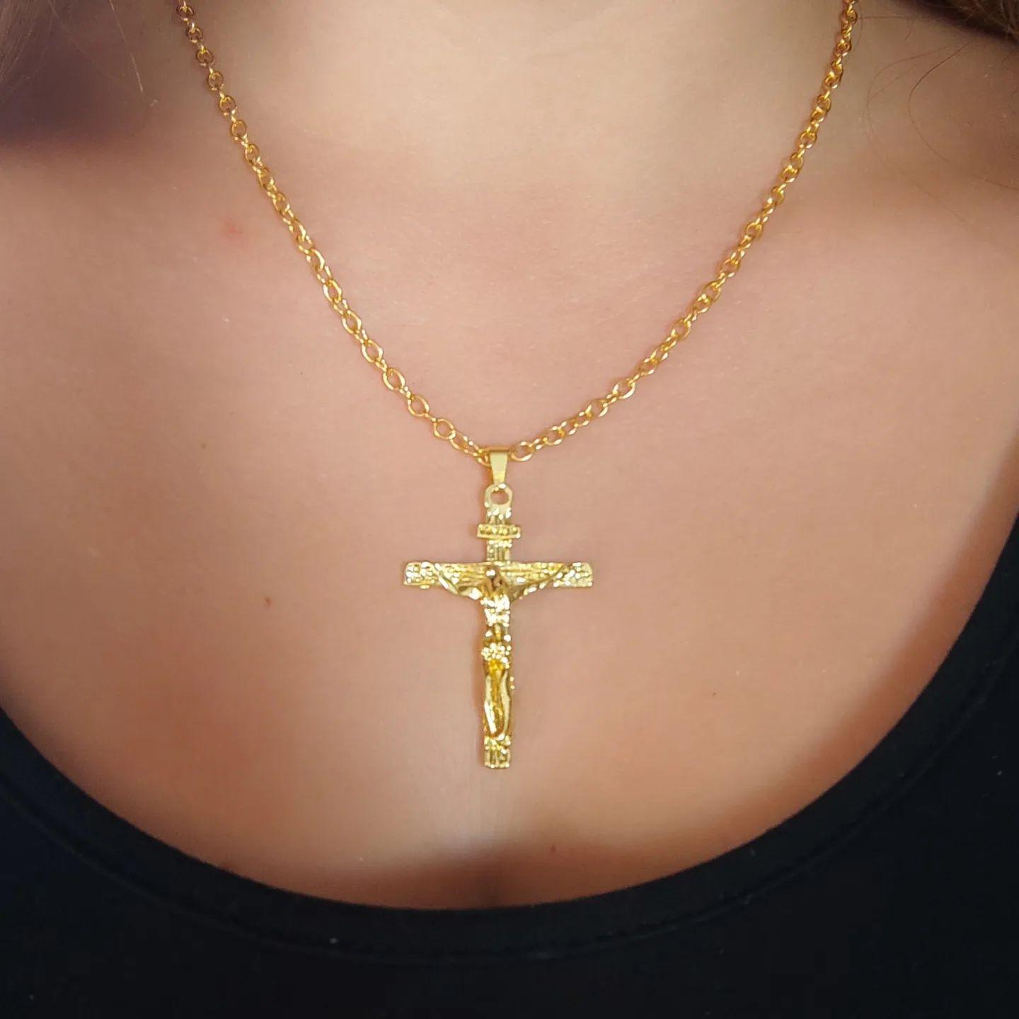 CRUCIFIX CHAIN